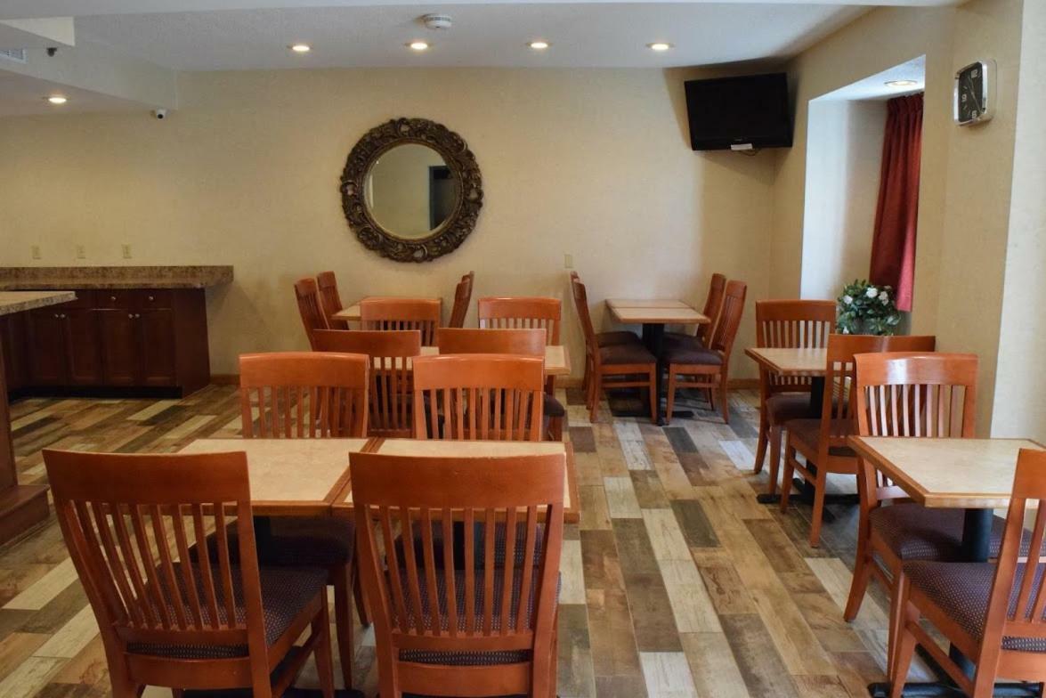 Inn At The Finger Lakes Auburn Extérieur photo