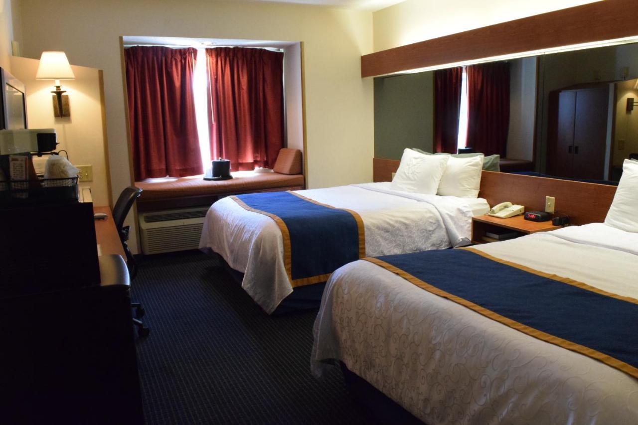 Inn At The Finger Lakes Auburn Extérieur photo
